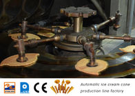 معدات إنتاج مخروط الآيس كريم ، تركيب أوتوماتيكي متعدد الوظائف لـ 63 قالب خبز 260 * 240 مم.