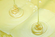 خط إنتاج قشرة تارت البيض السماكة الأوتوماتيكية ، مادة الفولاذ المقاوم للصدأ متعددة الوظائف.